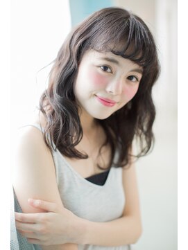 シェリー アン(cherie un) セクシーなウェーブヘアー