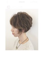 ヘアークリアー 春日部 大人可愛いネープレス前下がりふんわりショート/30代40代50代