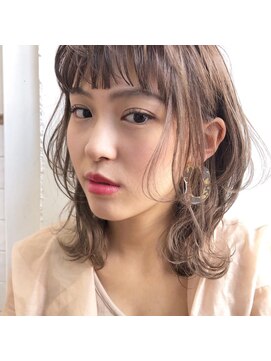 フェリア 梅田(FERIA) ヌーディーカラー