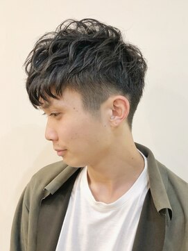 キアラ(Kchiara) グランメゾン×刈り上げ×スパイラルパーマ×無造作/福岡佐野