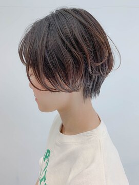 テトヘアー(teto hair) マッシュショート、丸みショート、ベージュ
