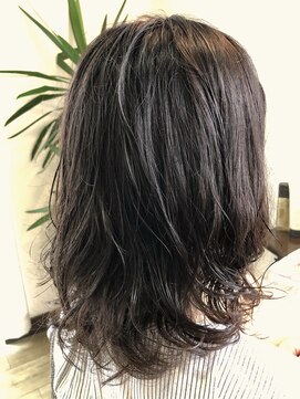 クローバー(clover) 無造作カール×マットアッシュ