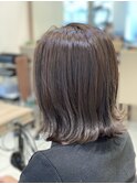 アッシュ系カラー×外ハネボブ