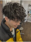 ツイストスパイラルパーマ黒髪マッシュサイドグラデーション束感