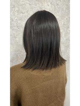 シュガービー(SUGAR-B) 【SUGAR-B】グレージュ切りっぱなしボブ