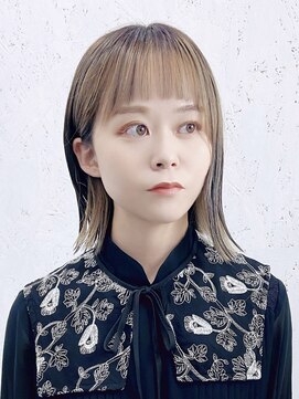 ザヘアメイクシェア(THE -HAIR MAKE SHARE-) ベルボブ×くすみグレージュ×フェイスフレーミング