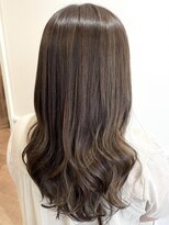 ネオリーブソラ 相模大野店(Neolive sola) 白髪ぼかしハイライト/やわらかベージュ