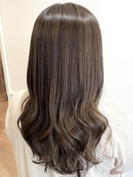 ネオリーブソラ 相模大野店(Neolive sola) 白髪ぼかしハイライト/やわらかベージュ