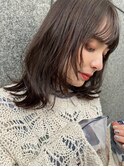 ベージュインナーカラーショートボブレイヤーミディアム前髪