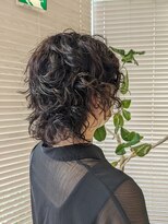アース 三田南ウッディタウン店(HAIR&MAKE EARTH)&nbsp;20代30代40代ミディアムウルフ前髪パーマくびれひし形抜け感