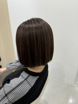 アドラーブル 長岡リバーサイド千秋店(adorable) 脱白髪染ハイライト×タッセルボブ