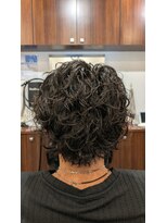 プロ ヘア テック(PRO HAIR TEC)&nbsp;大人の色気溢れる”　くるツヤ縦落ちパーマ　”でイケオジに！