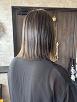 アイビーヘアー(iB HAiR)&nbsp;オリーブベージュ/切りっぱなしボブ