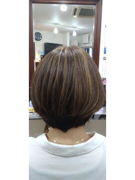 美容室クリップアイ(Clip I) 白髪ぼかしハイライト