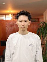 ロマンズヘッド(浪漫頭髪 ROMAN’S HEAD) ピンパーマアクティブスパイキーショートテーパーフェード