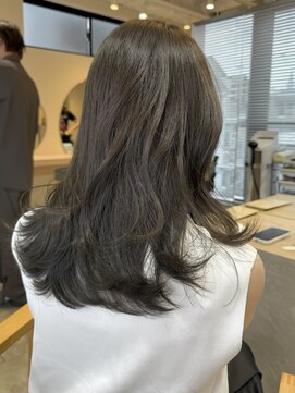 ザックジングウ 表参道(ZACC JINGU) オリーブカラー/オリーブグレージュ/ミディアムレイヤー