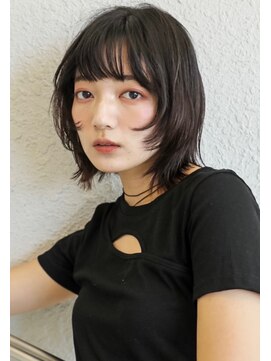トリッカ シブヤ(TRICCA SHIBUYA) ハッシュレイヤー/ミディアムレイヤー/暗髪/レイヤーボブ/渋谷