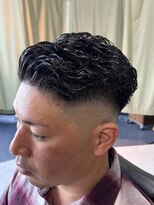 バーバーコモンズ(BARBER COMMONS)&nbsp;フェードパーマスタイル