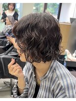 ホロ(hollo)&nbsp;レイヤーボブパーマプードルパーマショートボブココアブラウン