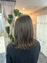 トゥーミー(to mee)&nbsp;オリーブグレージュ♪【新田】