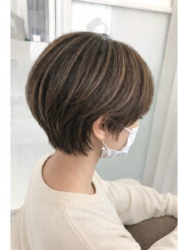 ヘアーアンドスパ ナトゥーラ 新札幌店(Natura) 春映えショートボブ
