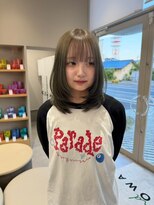 アンドルトワ(and Lutowa) オリーブベージュ×レイヤーカット