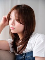 キネン バイ ツリー 宇都宮(kinen by tree)&nbsp;フェイスレイヤーセミロング巻き髪ショコラベージュ艶感