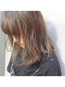 ミント(mint) ヌーディーグレージュ