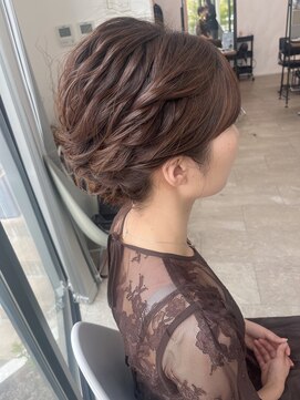 ケーオーエスピンク(K O S pink) ボブアレンジ