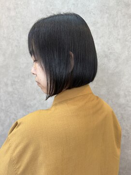 エニル(enil) まとまり抜群前下がりボブ