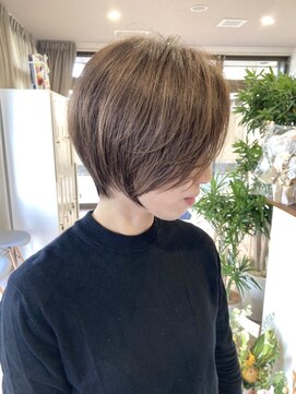 オーダイム(ou' dime) 丸みショート