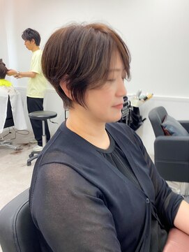 グランドライン(GRAND LINE) 丸み生え癖改善ショートヘア