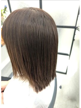 アイティ バイ イロヘア(aiti by ilo.hair) Marbbストレート