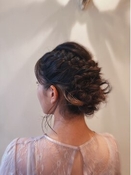 サードプレイス(3rd PLACE) 大人およばれアレンジヘア