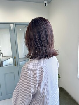 ジジ(jiji) 切りっぱなしボブ/簡単スタイリング/ラベンダーベージュ