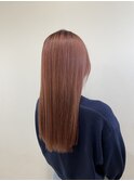 ピンクベージュ