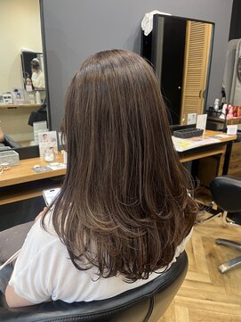 アルター(aL ter) レイヤーカット［くびれヘア//ハイライトカラー］長野歌穂