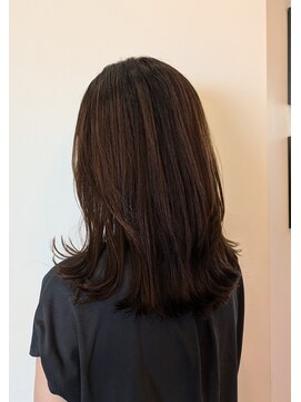 リュール バイ ヘッドライト 北千住店(lueur by HEADLIGHT) 楽ちん外はねレイヤースタイル