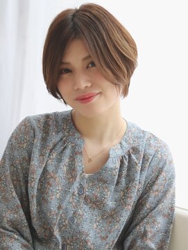 シロフイケブクロ(shirof ikebukuro) 【大人カジュアル×ショート】albero 小原千佳