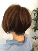 美シルエットショートヘアー