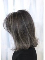 アップ(A+hair)&nbsp;【外国人風】3Dハイライト ×  グレージュ