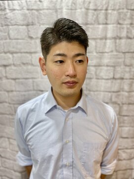 グレイスフルバーバー 赤坂見附店 バーバースタイル/ビジネスショート【赤坂/理容室/七三分け】