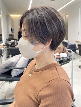 グラフ 蔵前(GRAFF) 20代30代40代白髪ぼかしハイライト_ハンサムショート