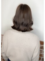 エニー 栄(Any)&nbsp;艶感たっぷりチョコレートカラー × ウェーブスタイル