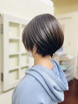 ティーズヘアイナガキイヴピアジェ&nbsp;つやつや_丸み_ショートスタイル