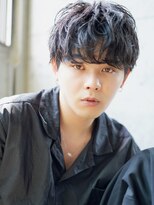 ライラ(Lyla)&nbsp;ほつれスパイラル　刈り上げない大人ツーブロック　グラマッシュ