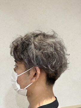 ビーエリア 本店(BE AREA) ホワイトシルバー