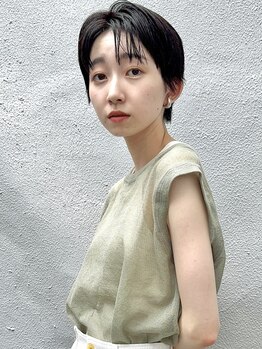 メゾン(maison)の写真/maison.の大人の余裕ある”こなれショート”が人気。繊細なカットでやわらかい質感の美シルエットが叶う♪