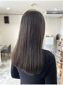 髪質改善ストレート　ロング