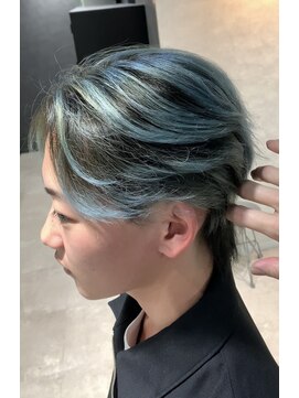 ブラック 渋谷(BLUCK) アイスブルーバレイヤージュ